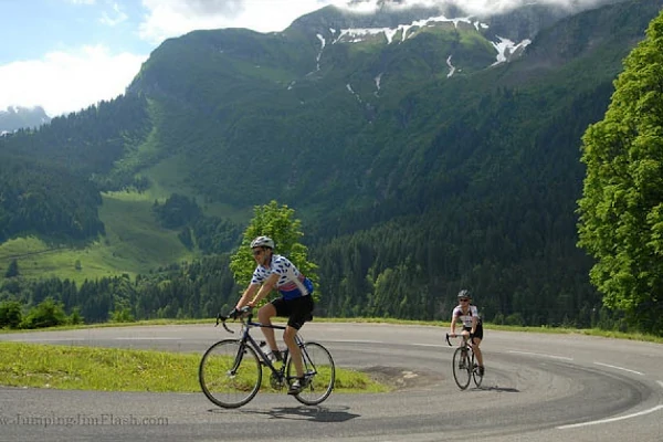 Eventi e Viaggi esclusivi in bici da corsa